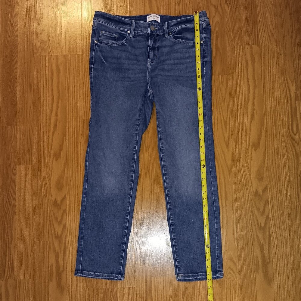 Lane Bryant Mid Rise Signature Fit Straight Medium Wash Denim Jeans Size 14